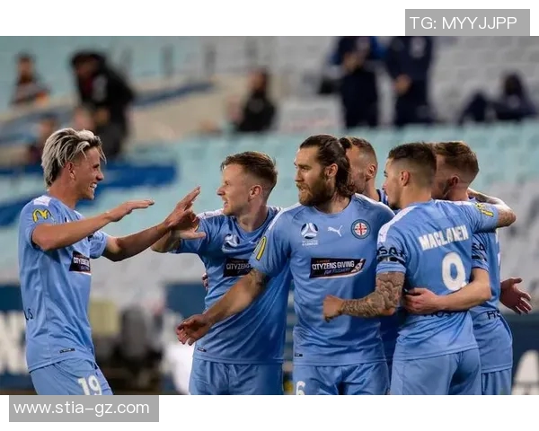 墨尔本篮球与足球明星阵容全解析及其成就回顾 墨尔本篮球与足球明星阵容全解析及其成就回顾