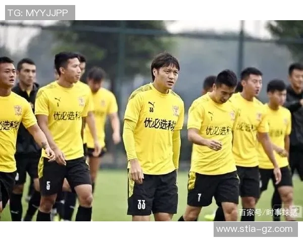 川籍足球明星阵容全景图展示与成就回顾