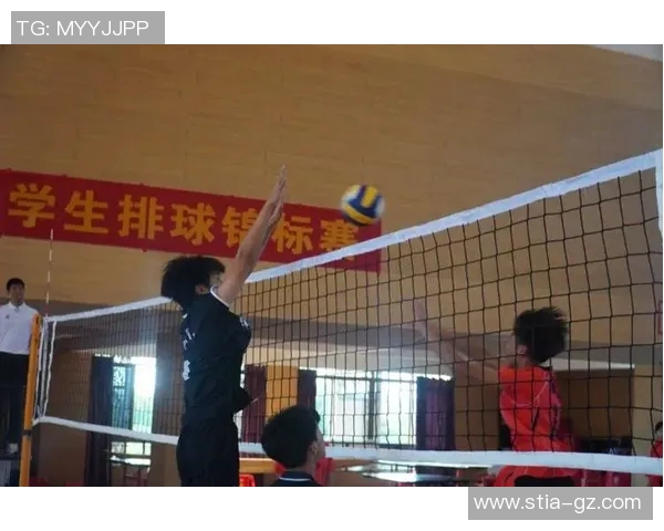 成都排球队荣登排球速度排行榜首位展现卓越实力与团队合作精神