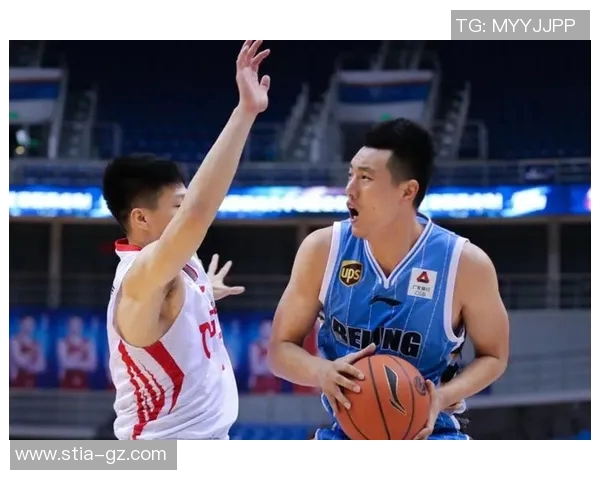 武汉篮球队以67分领跑精英赛积分榜展现强劲实力 武汉篮球队以67分领跑精英赛积分榜展现强劲实力